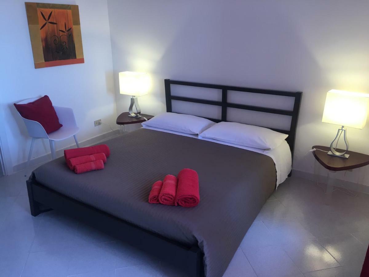 Baia Scirocco Bed And Breakfast Пескичи Экстерьер фото